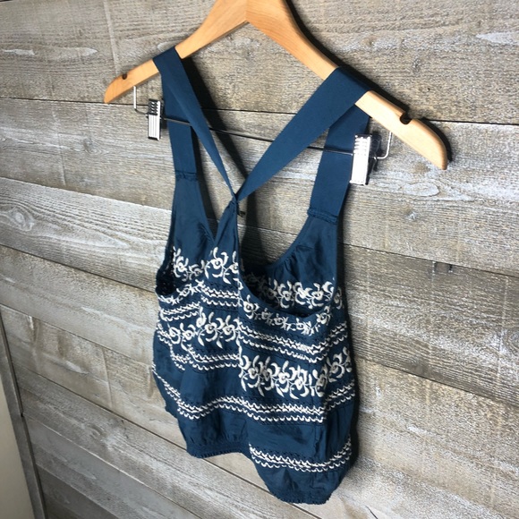 Ecote Urban Outfitters Cara cotton embroidered peasant boho tank top - Picture 3 of 5